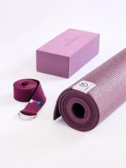 Yogamatters Sticky Yoga Mat -Clothing Shop Yoga Mats March 202304657 web