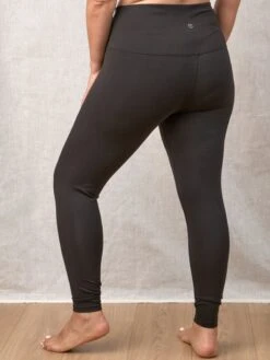 Yogamatters Live-In Leggings - Black -Clothing Shop Yogamatters Natural Dyes August 20223379