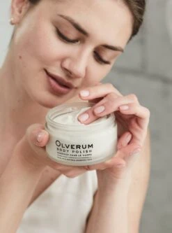 Olverum Body Polish -Clothing Shop body ls 1495x1935 c683e698 7e91 4e59 84a1 c135f6a73a34